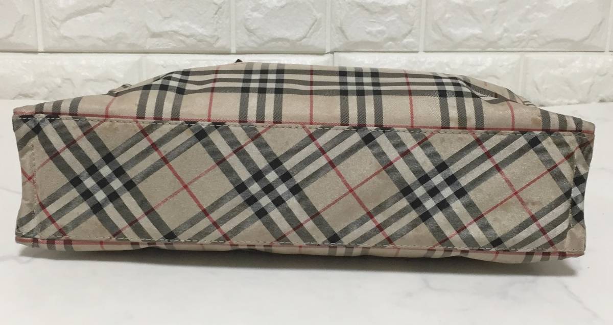 no10502 BURBERRY バーバリー ブルーレーベル 三陽商会 ノバチェック 