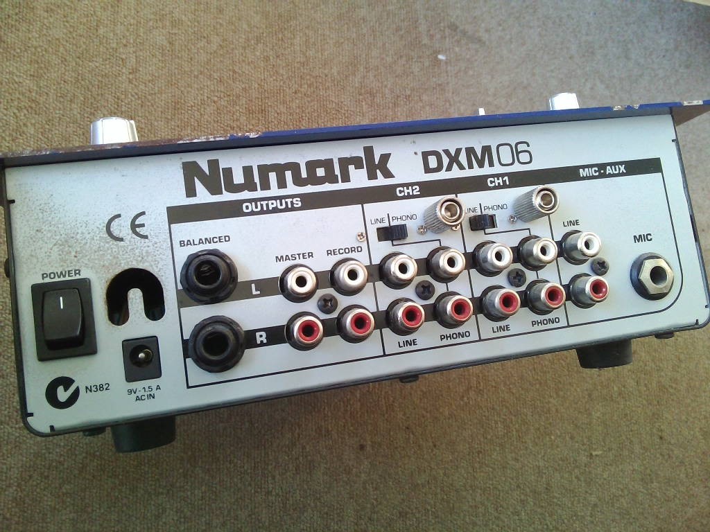 Numark DXM06 DJミキサー ☆現状ジャンク 写真に写ってるもはすべて