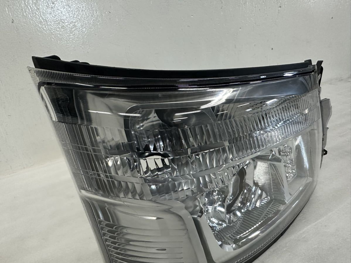 4D9 日野 デュトロ XZU700 純正 LED ヘッドライト 右 KOITO 100-3518B 