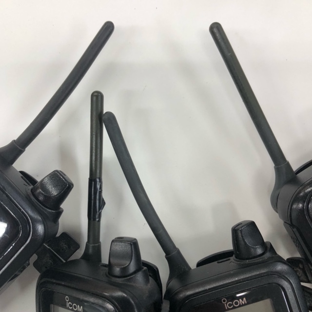 IC-4110 アイコム 特定小電力トランシーバー 4台セット 充電器付き