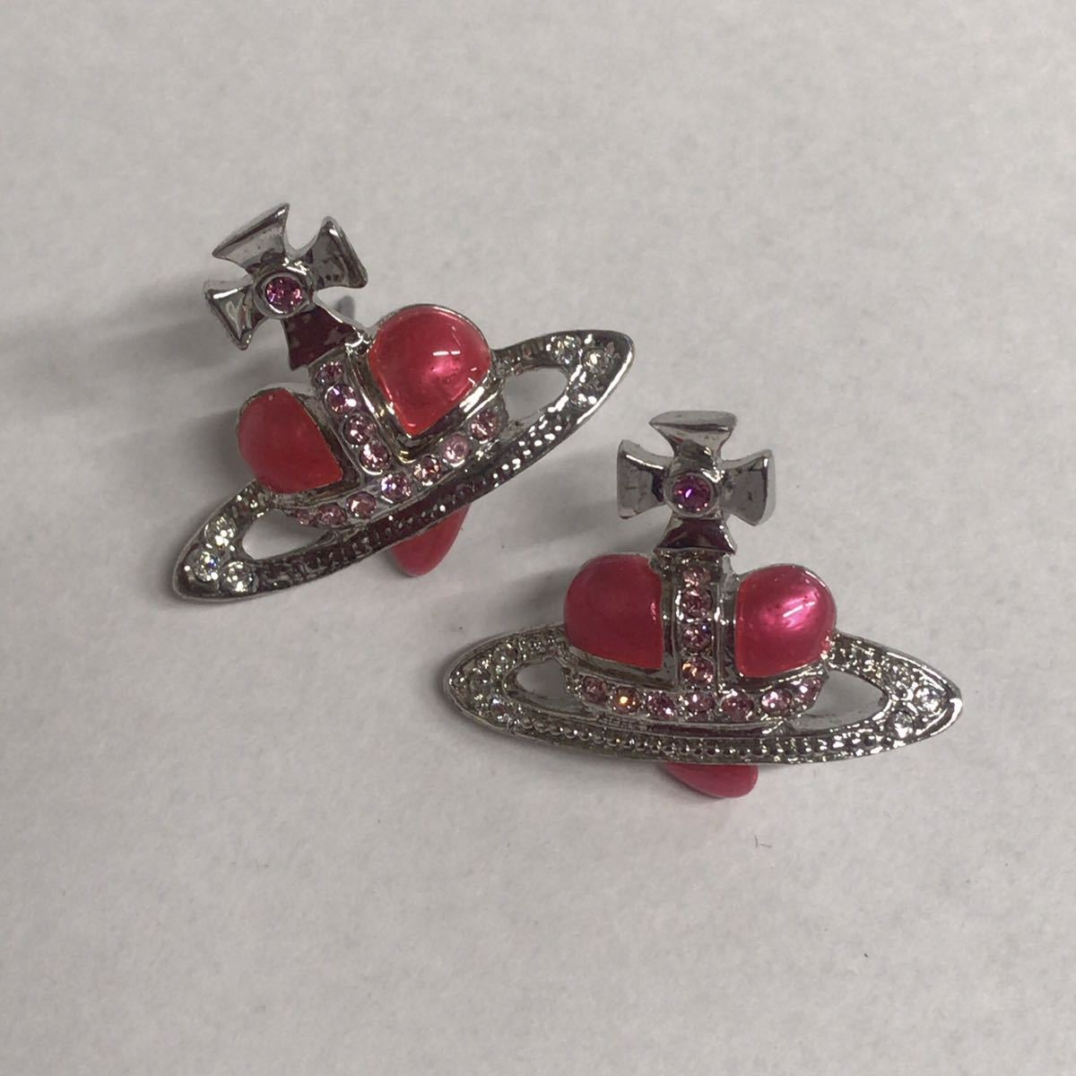 安い，大得価 Vivienne Westwood ディアマンテ ハート ピアス/ピンク