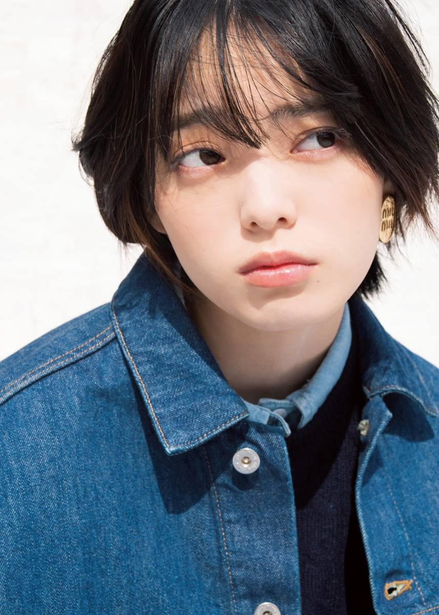 欅坂46 平手友梨奈 2C L版10枚 高画質 品の入札履歴 - 入札者の順位