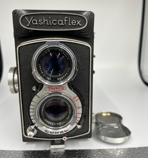 A1802 ☆Yashica Flex COPAL☆ 2眼レフカメラ f80mm 1:3:5 No，335635
