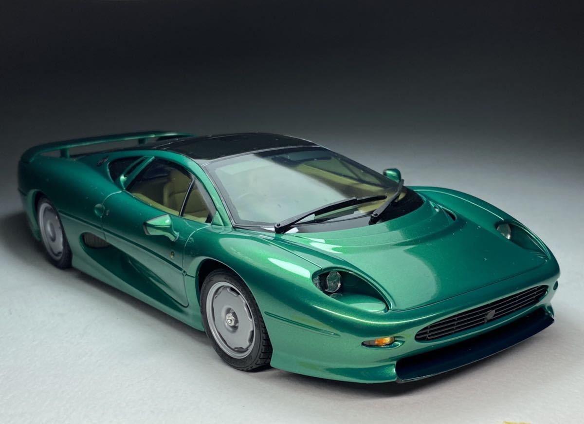 1/24プラモデル完成品 1/24 タミヤ ジャガー XJ220 ハセガワ フジミ 