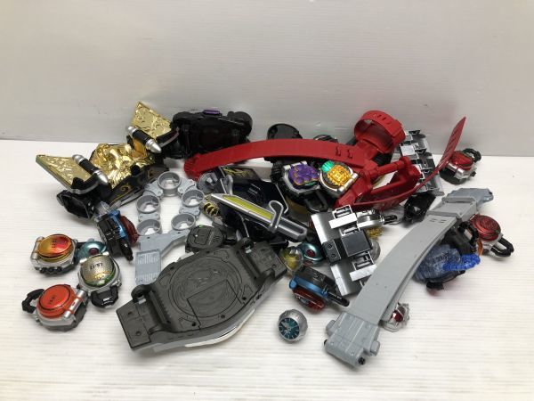 N206-221217-60 仮面ライダー ベルト おもちゃ ジャンクセット | 映画
