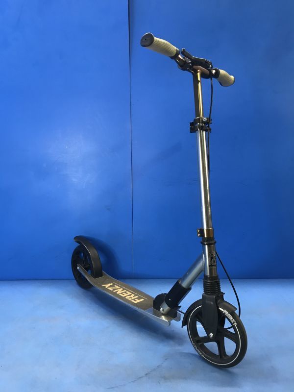 キックスクーター Frenzy scooter FR205HB チタンカラー 当日発送可