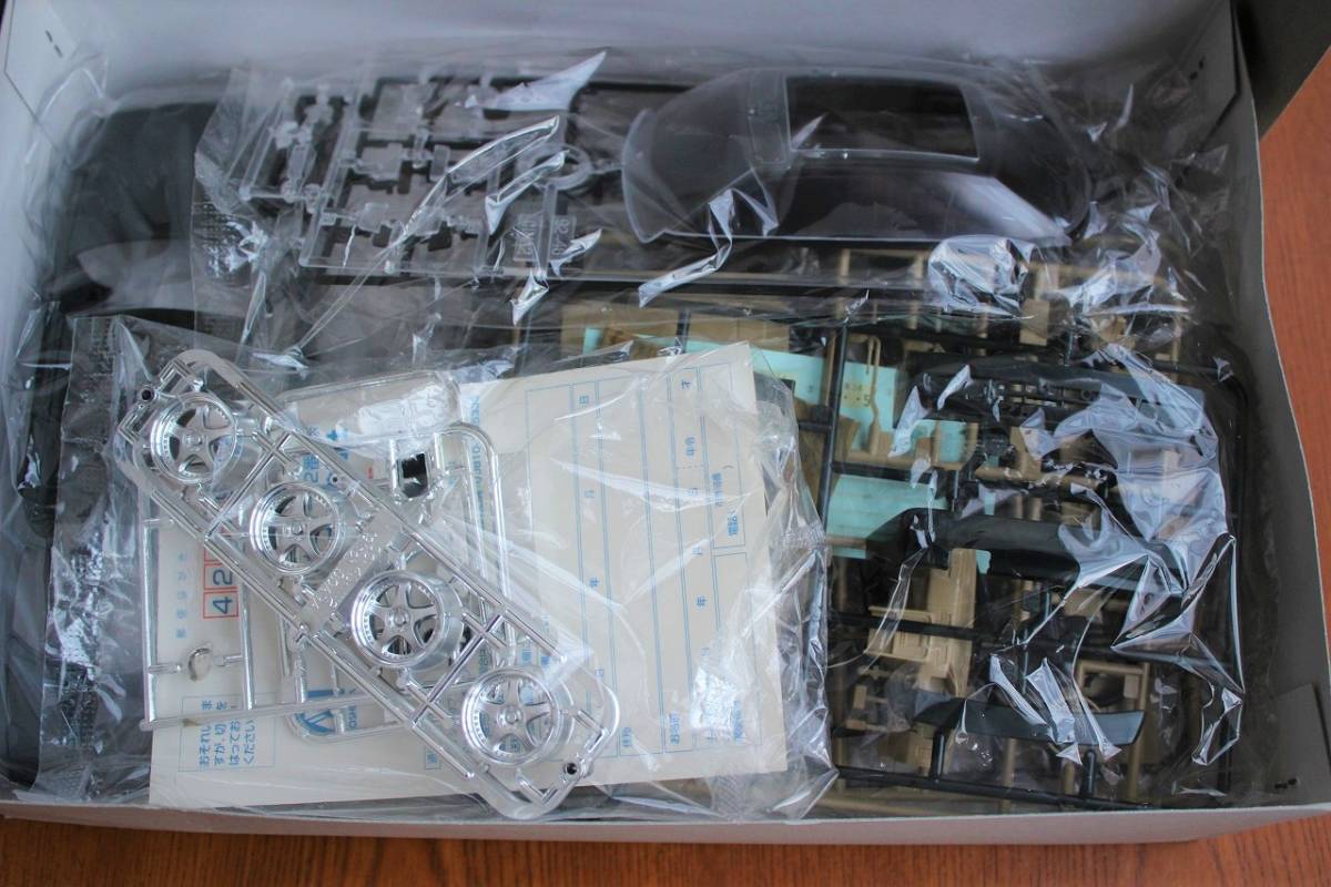 アオシマ 1/24 Y32 シーマ ジャンクションプロデュース 19インチ 