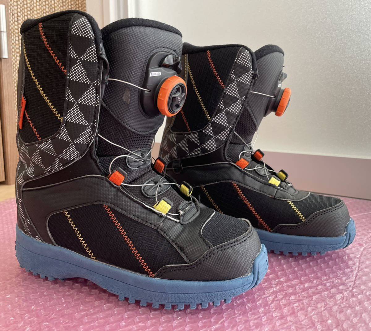 新品未使用品] サロモン SALOMON スノーボード ブーツ KIANA キアナ