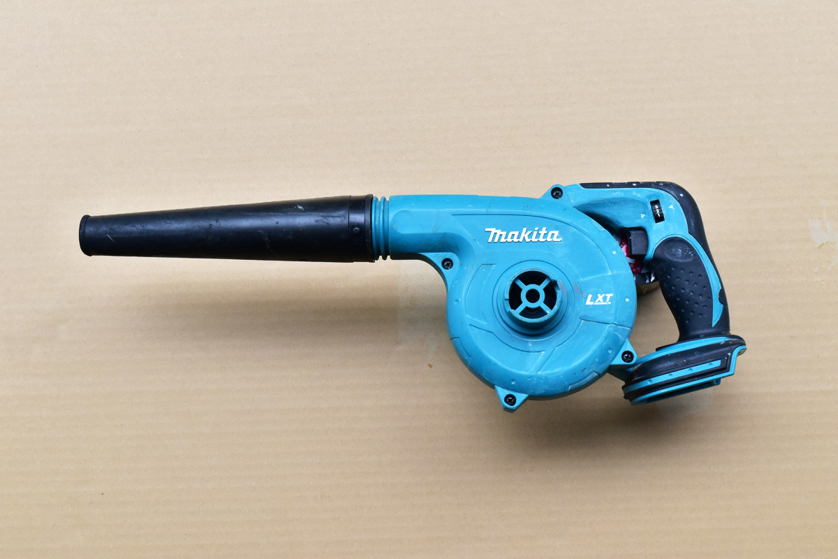 限定セール，定番人気 18V 充電式 ブロワ UB182D(送風機、ブロワ)｜売買されたオークション情報、yahooの商品情報をアーカイブ公開 - オークファン 送風機、ブロワ
