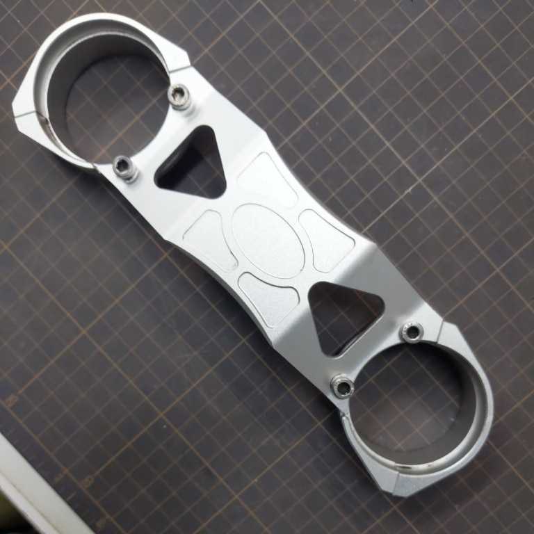 スズキ アドレスV125 CF4EAにて使用 アルミ スタビライザー シルバー 