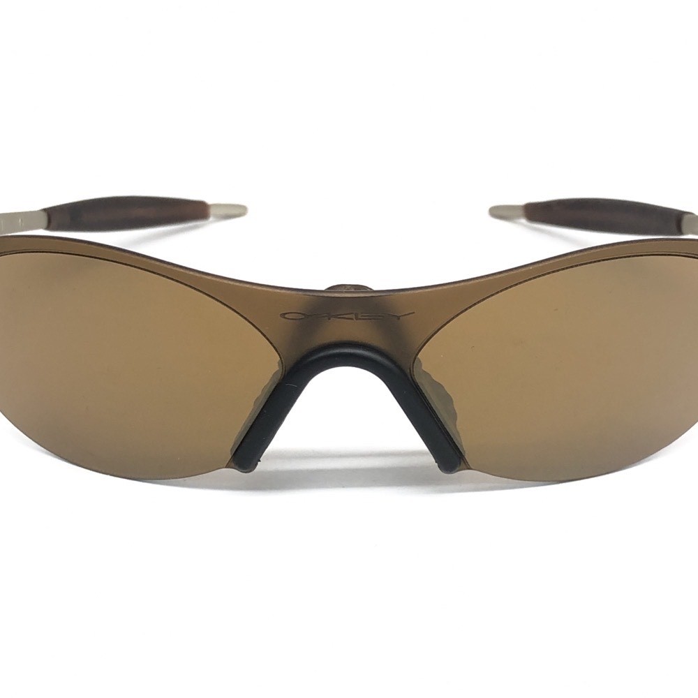 OAKLEY オークリー オークリー、1990年代の名作 ZEROを復刻 | ルックスオティカ SUB サングラス zeroの通販 oakley ZERO(ゼロ) オークリー、RE:SUBZEROを発表：必要なのはこれだけ、無駄のないアイ OAKLEY(オークリー)超軽量リムレス(フチなし)スポーツサングラスCYBER Zero - サイバー