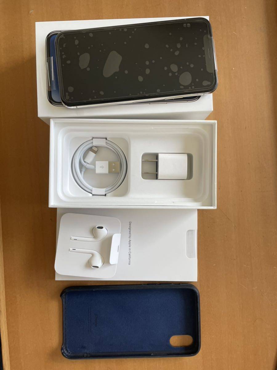 iPhoneX 64GB simロック解除 64GB iPhone X バッテリー90% A1902 利用