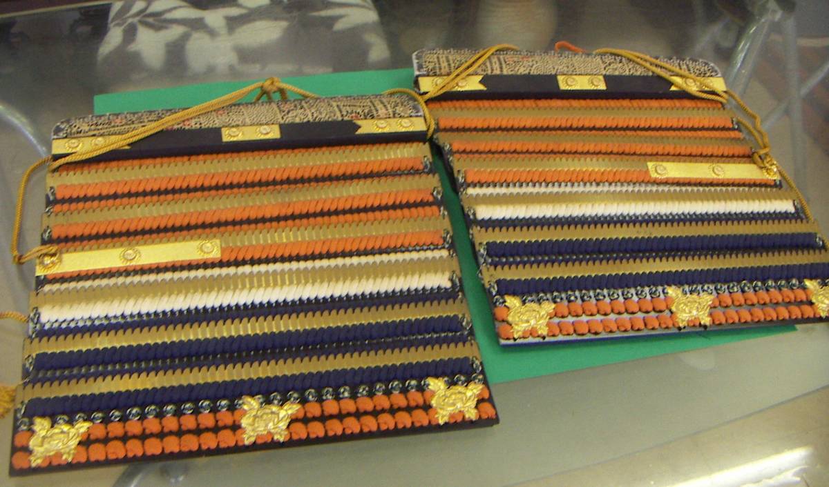 【現代甲冑・等身大】★赤白紺糸縅★大袖★