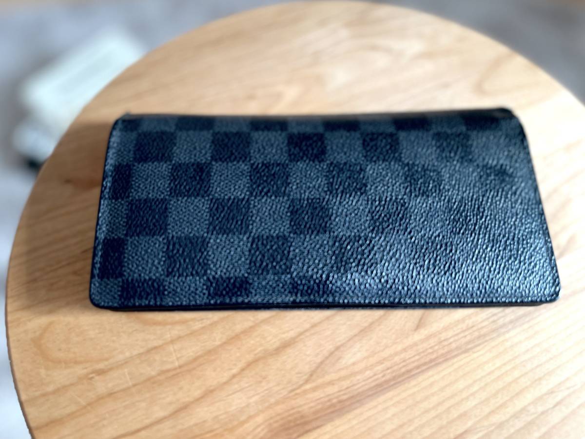 LOUIS VUITTON ルイヴィトン ダミエ・グラフィット ポルトフォイユ 