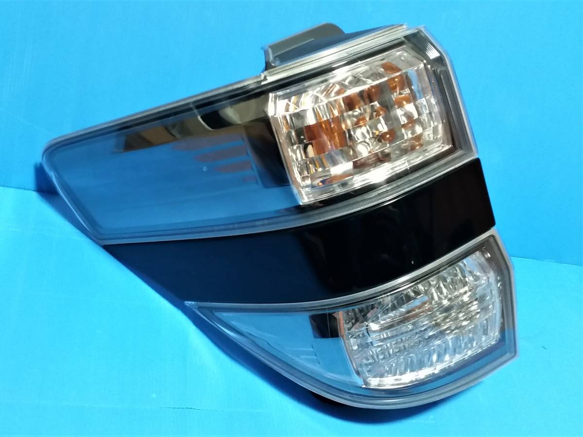 美品/点灯OK》 ヴェルファイア 20 純正 テールランプ 左側 KOITO 58-29