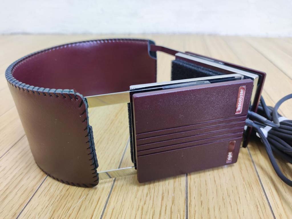 1970年代製造 TescolyzerのDH-61-Sヘッドホン | ブリキのおもちゃ