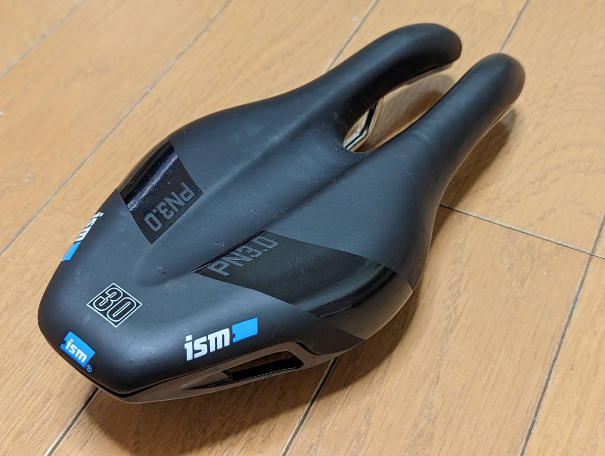 ISM PN3.0 30 サドル アイエスエム ブラック ISM サドル ブラック