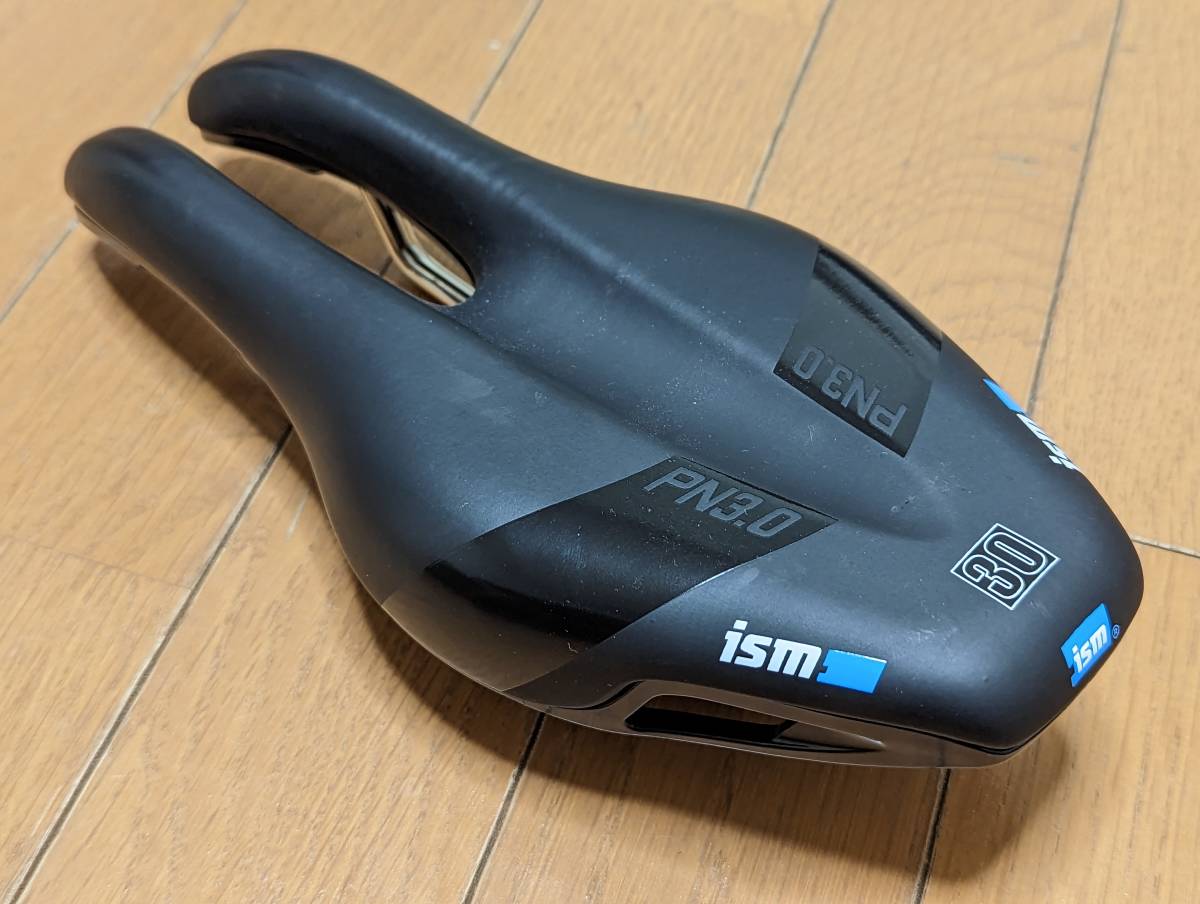 ISM PN3.0 30 サドル アイエスエム ブラック ISM サドル ブラック
