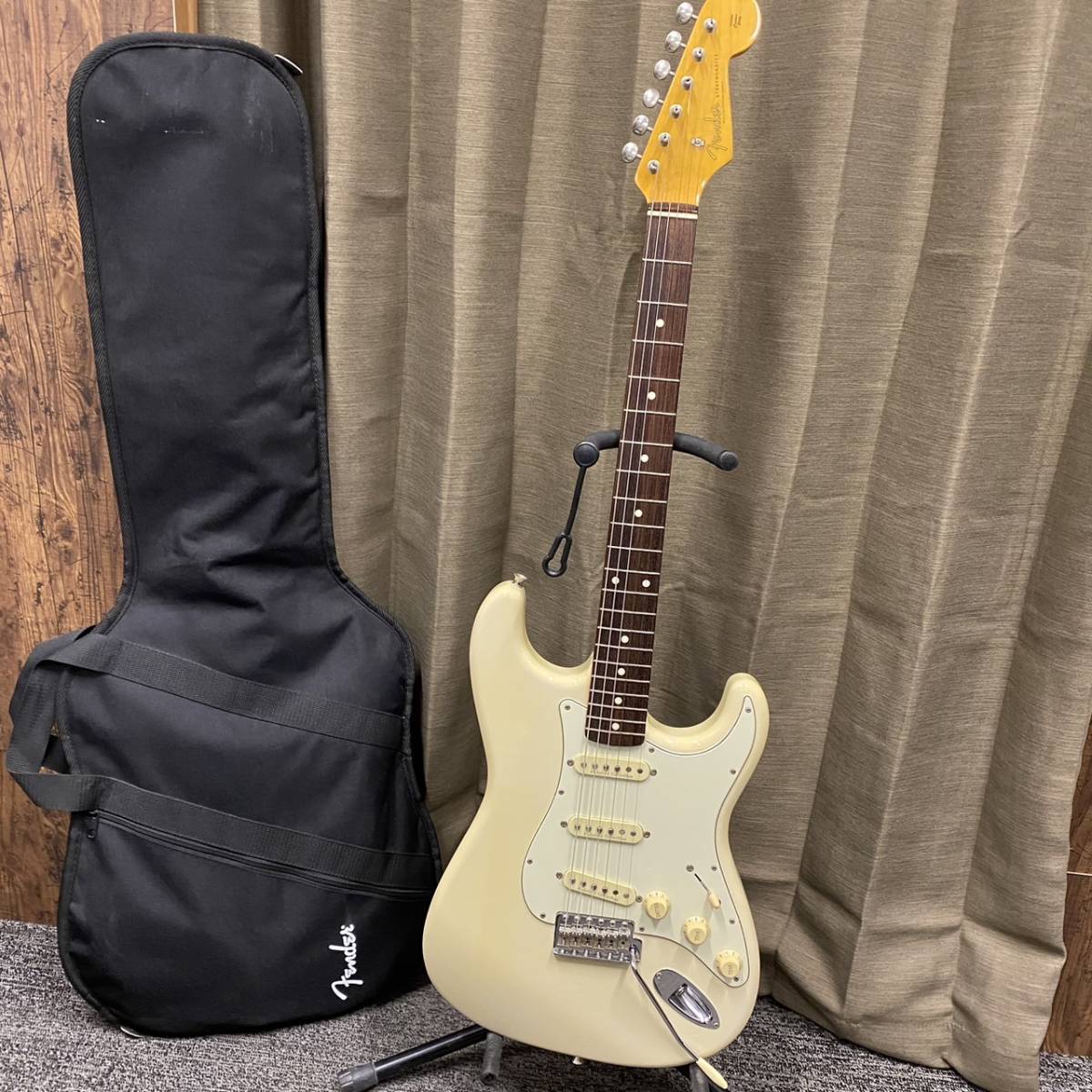 Fender Japan ST-CHAMP10 3TS 希少