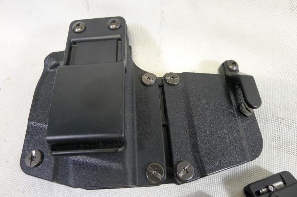 Σ東京マルイ BODYGUARD 380 純正ホルスター 予備マガジン付き 固定