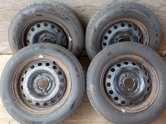バリ山 175/65R14 2021年製 ブリヂストン PlayzPXⅡ 日産純正 鉄 