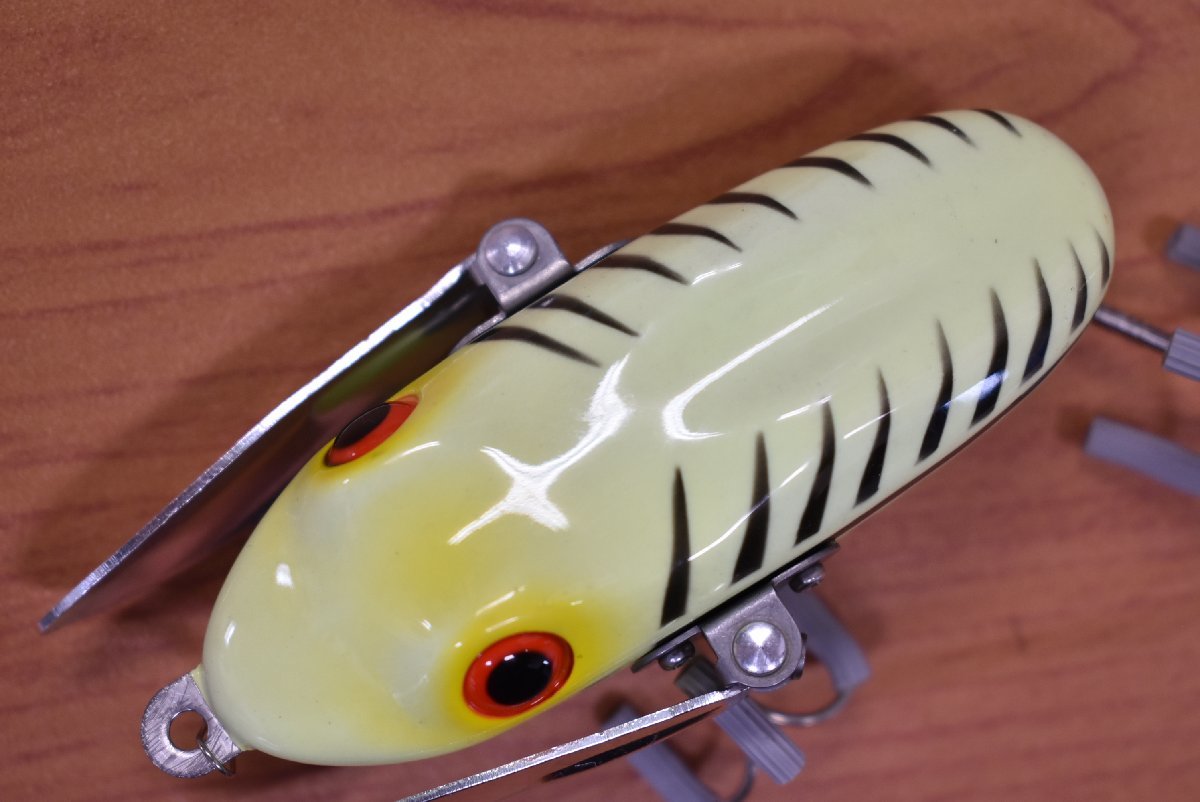 ジャックインザボックス JACK IN THE BOXフロッグ型ルアー 限定品