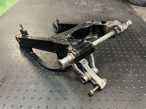 GPZ900R スイングアームのYahoo!オークション(旧ヤフオク!)の相場 
