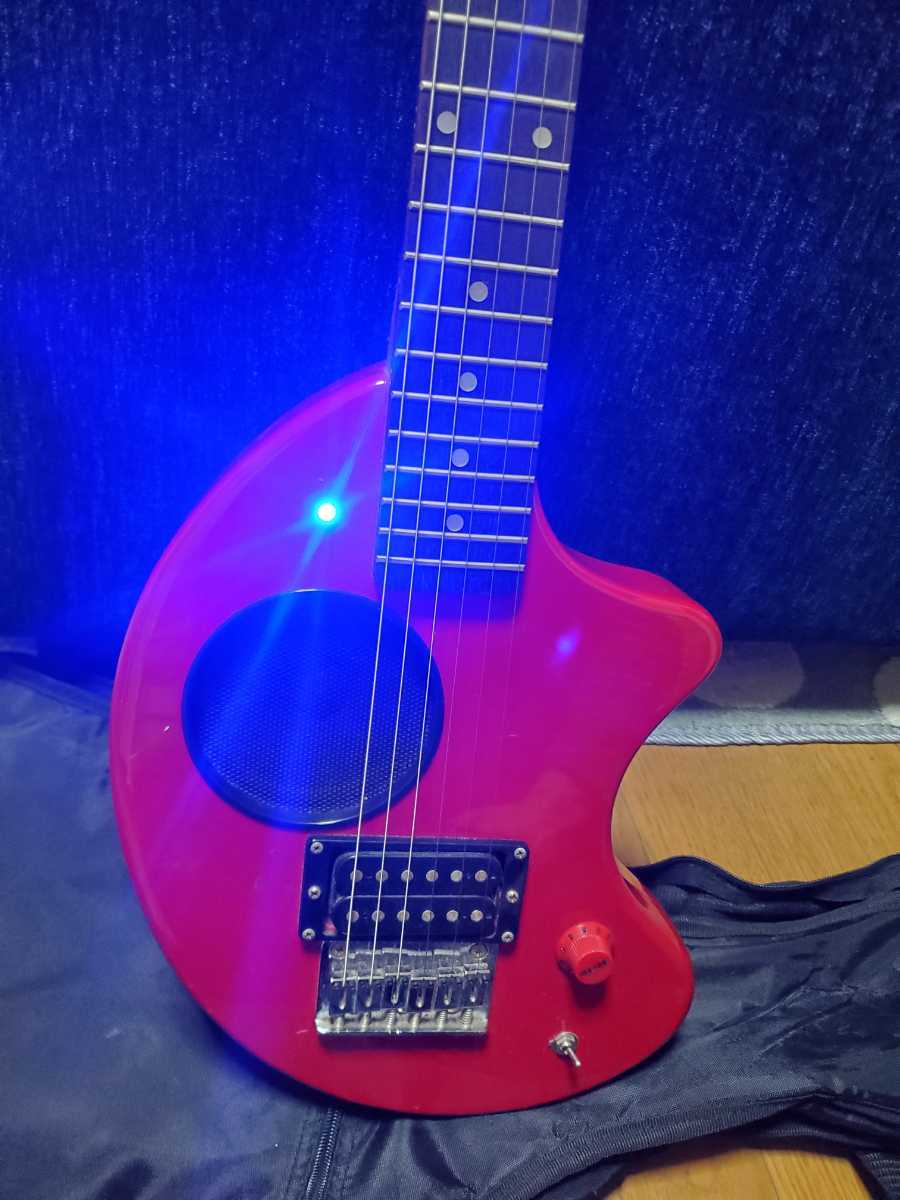 FERNANDES ZO-3 芸達者 メタリックレッド ソフトケース付　完動品 FERNANDES ZO-3 芸達者 メタリックレッド ソフトケース付 完動品