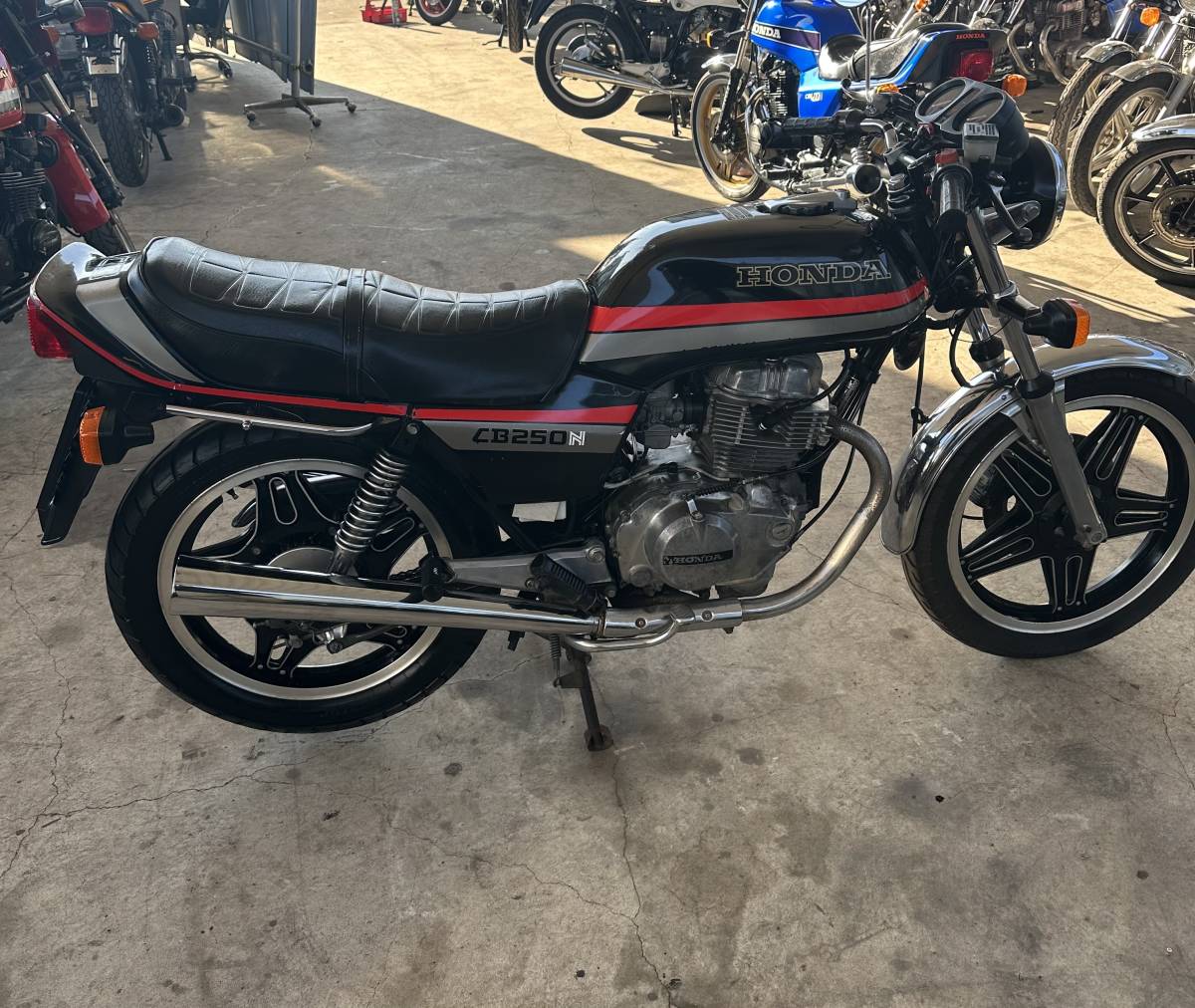 Yahoo!オークション CB250N 旧車 ホークlll HONDA ホンダCB250N 綺麗な