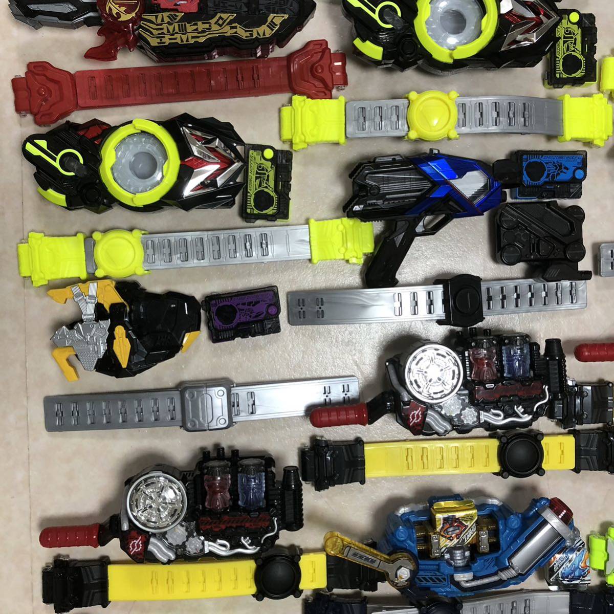 1円～仮面ライダー DX版変身ベルト 20セット リバイス、セイバー