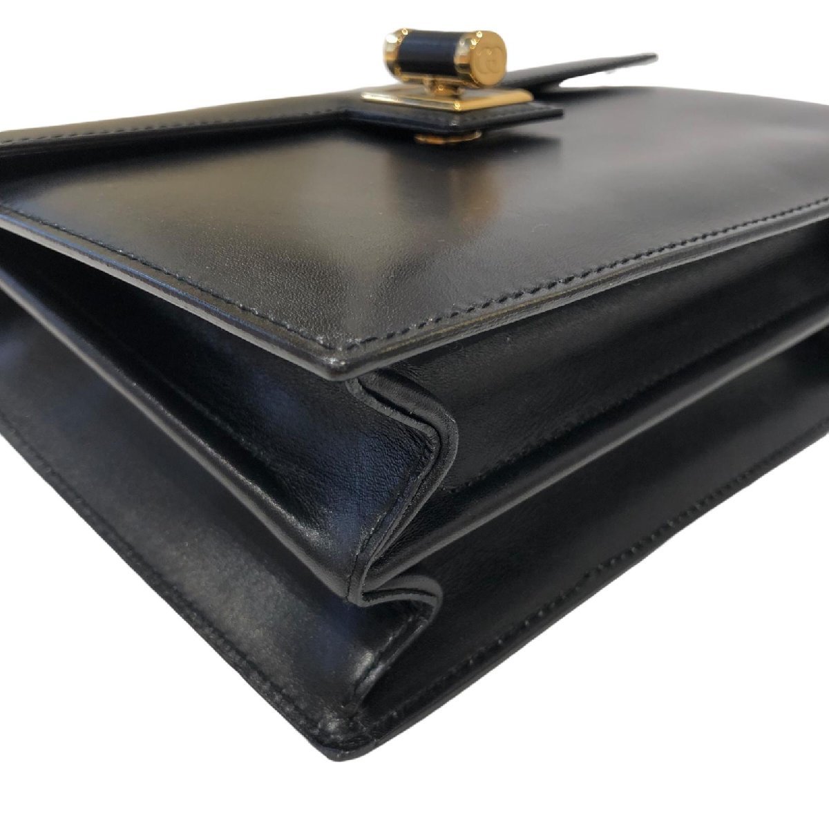 GUCCI グッチ レザーショルダーバッグ 黒×ゴールド金具 【公式通販】