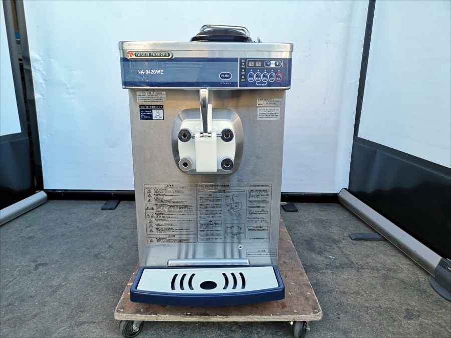 ◆簡易動作確認・簡易清掃済み◆　NISSEI　ソフトクリームサーバー　NA-9426WE　日世