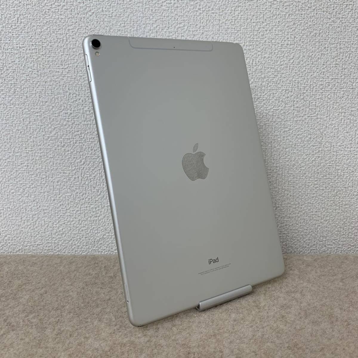 美品】iPad pro 10.5 64GB シルバー SIMロック解除済 38 【公式通販】