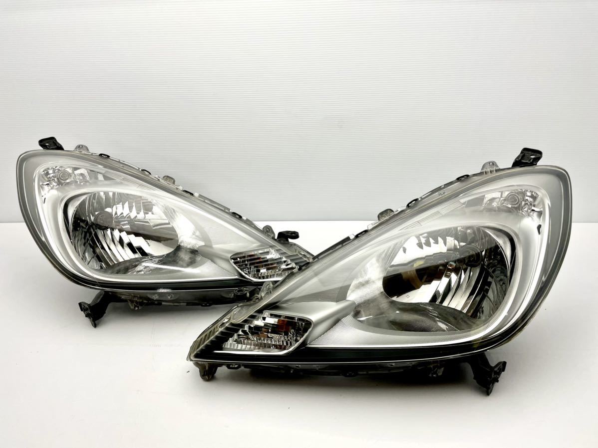 美品/破損無 ホンダ FIT フィット 後期 GP1/GP4 GE6 ハイブリッド ヘッドライト 左右セット ハロゲン　レベ付 Stanley P9603 打刻2 (R31)