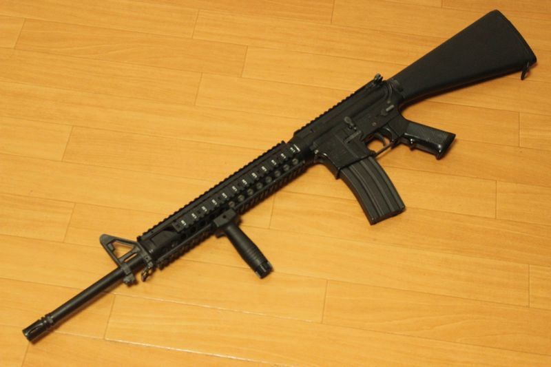 ◆新ロット◆東京マルイ 次世代電動ガン M16A4 M5RAS 仕様カスタム DTM-N? 電子トリガー 内外カスタム◆(検)M4 米軍 海兵隊