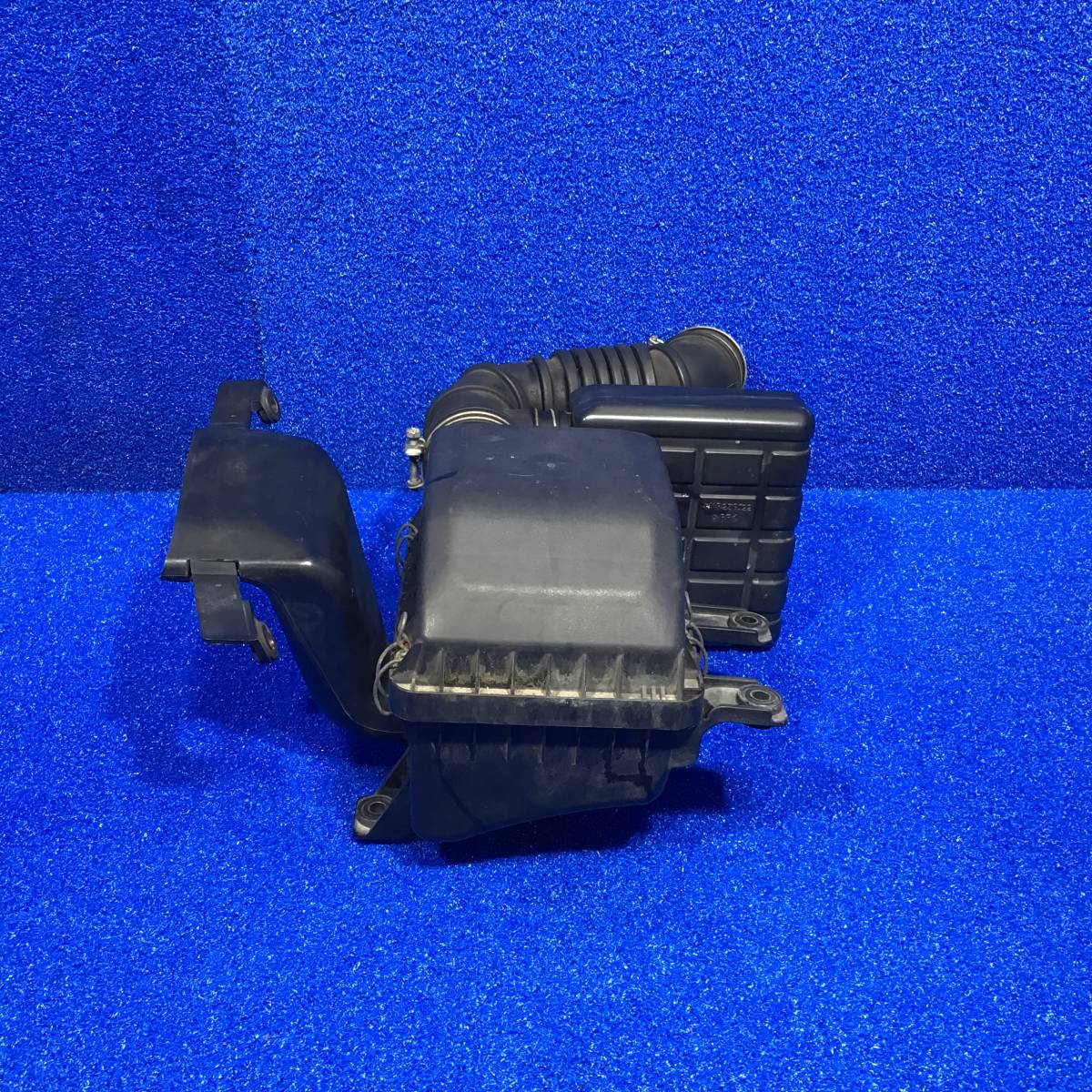 [AK-0002295]　三菱　ミツビシ　パジェロミニ　H56A　『　エアクリーナーボックス　』