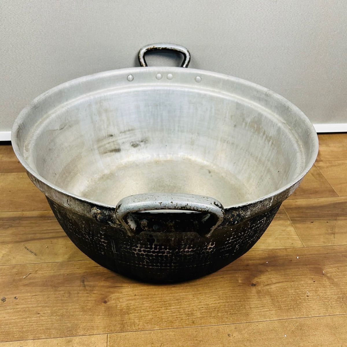 昭和 レトロ 両手鍋 大鍋 黒い 