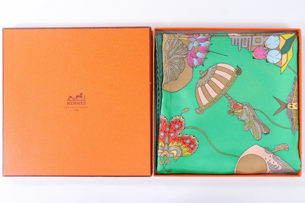 カレ90 エルメス HERMES スカーフ SOIES VOLANTES VOLANTES(大空に舞う 