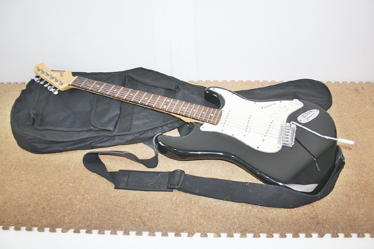 Fender エレキギター、シリアル番号:N018906、外観比較的綺麗 Fender