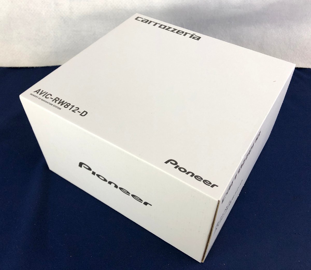 ☆未使用品☆カーナビ carrozzeria カロッツェリア AVIC-RW812-D 楽 