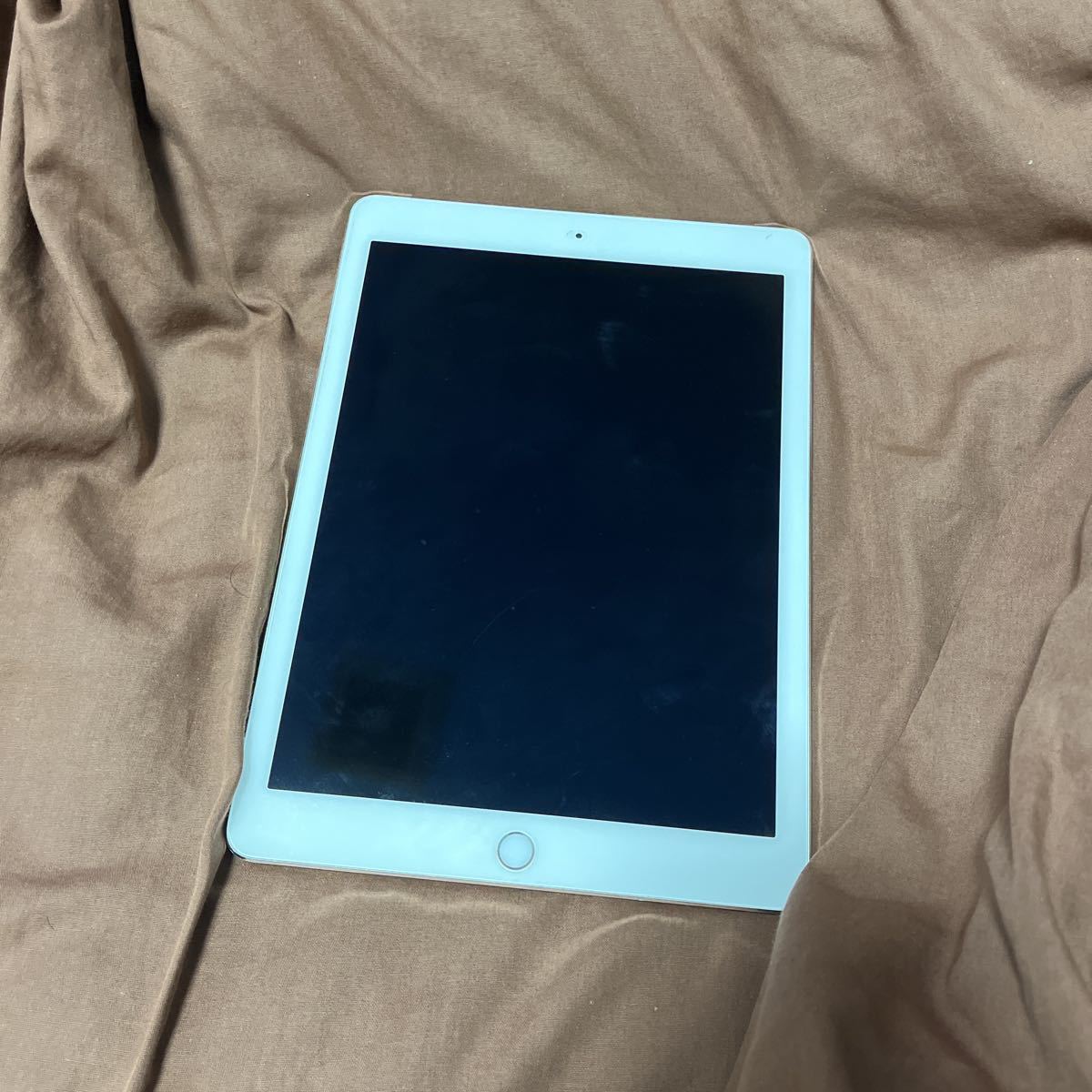 CK573 iPad Air 第2世代 Wi-Fiモデル 32GB ゴールド 【公式通販】