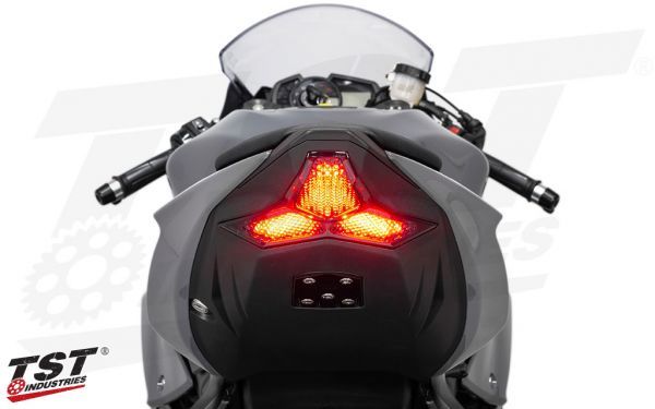 日本未発売 ! TST製 ZX6R 19- / ZX25R プログラミング機能付 スモーク