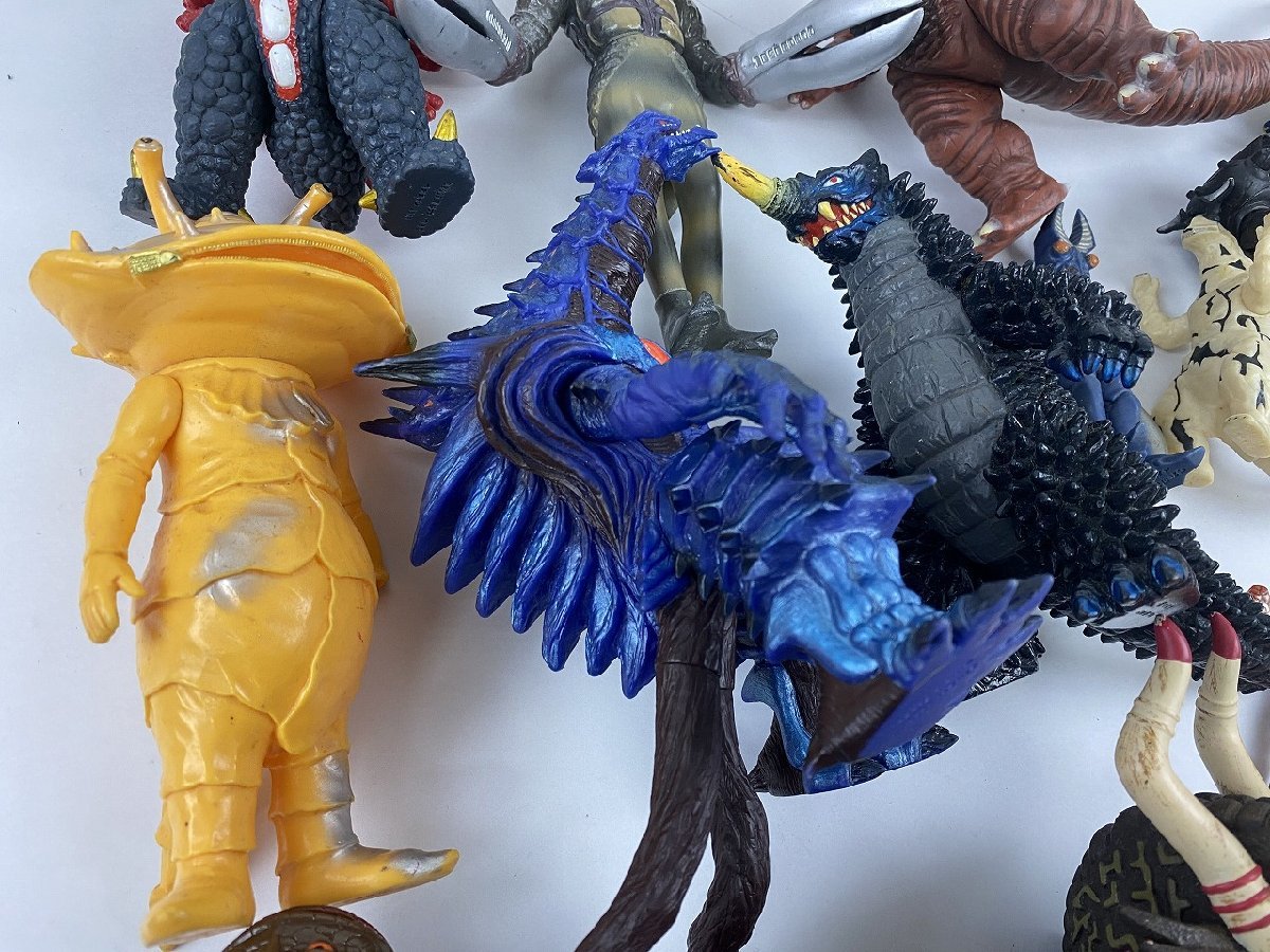 □k25/【ジャンク】ウルトラマン 怪獣 ソフビ人形 フィギュア など 30
