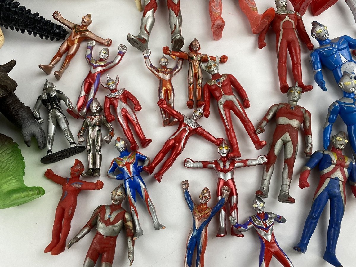 □k25/【ジャンク】ウルトラマン 怪獣 ソフビ人形 フィギュア など 30