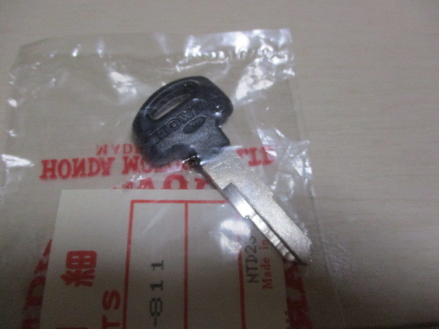 ☆ホンダ ビンテージブランクキー左 CB CBX CBR VF VTR NSR VFR XR 