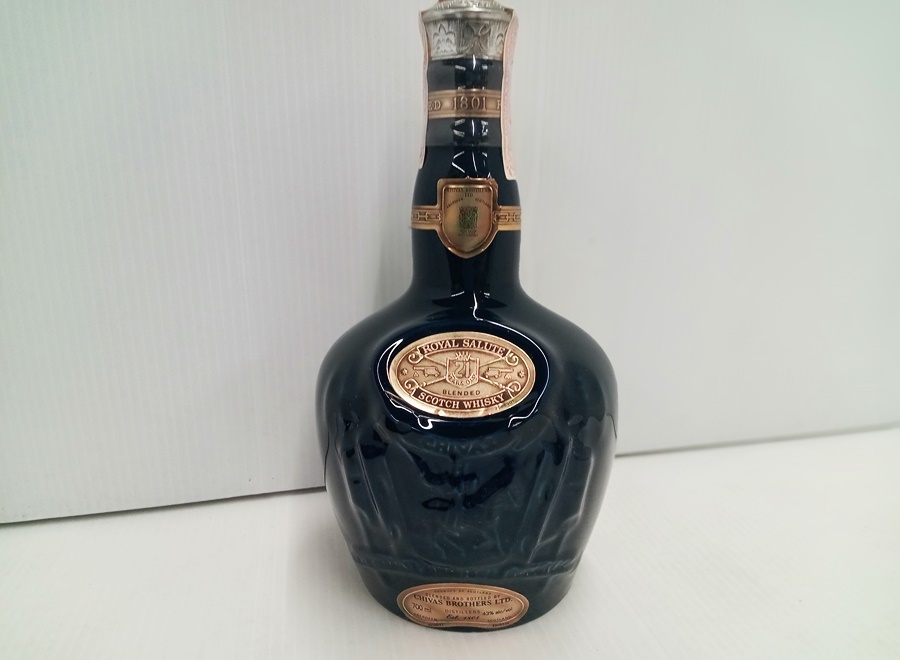 レア 未開栓 CHIVAS  SALUTE 21年スコッチ ウイスキー 下松)【未開栓】ROYAL SALUTE ロイヤルサルート 21年 CHIVAS BROTHERS