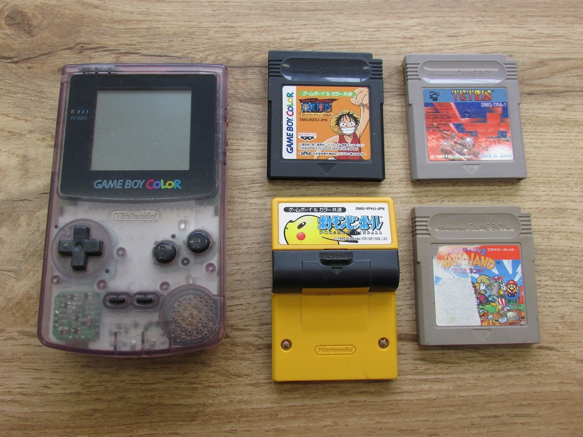 USED　ジャンク　ゲームボーイカラー　任天堂　GAMEBOY　COLOR Nintendo カセット4個付き