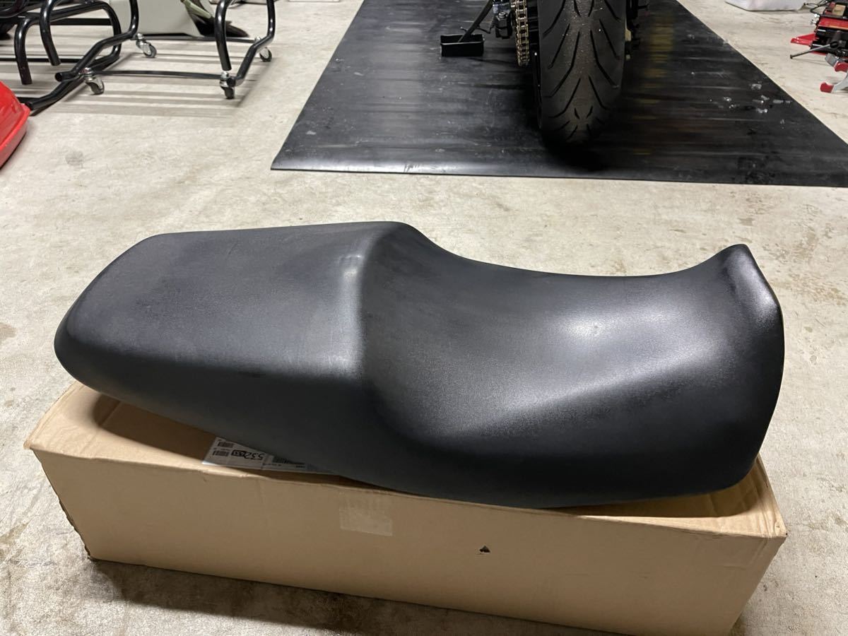 CB400SF CB400SB NC42 HYPER VTEC REVO FI車外し 純正シート中古品