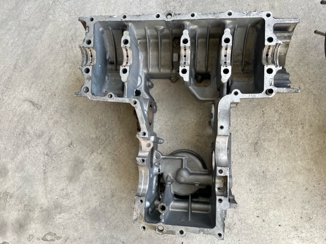 希少純正品カワサキ ゼファー400 クランクケース（Z400GP・CB350F