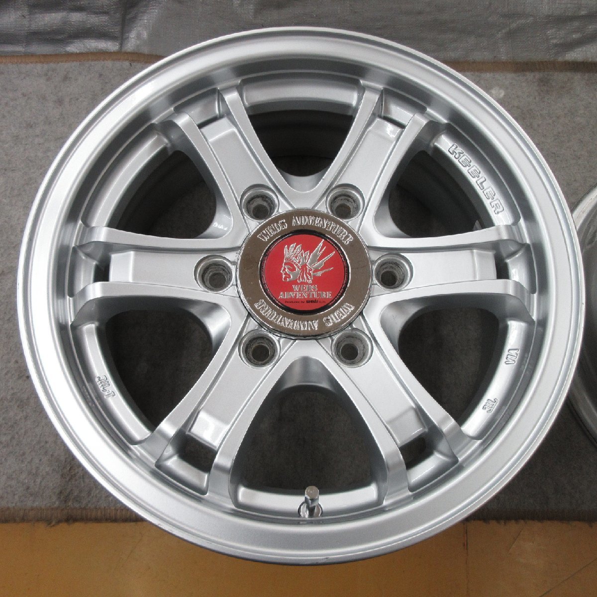ハイエース200系/ウェッズキーラーフィールド 16インチ/TOYO H20 215 